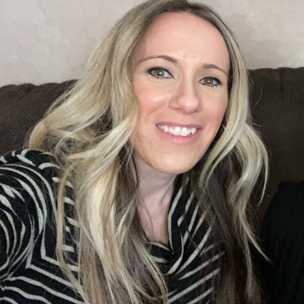 Meet your Posher, Jennie
